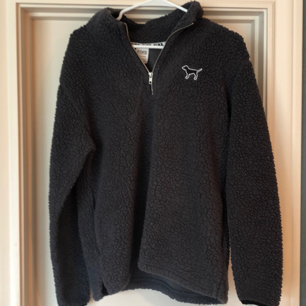 Pullover top